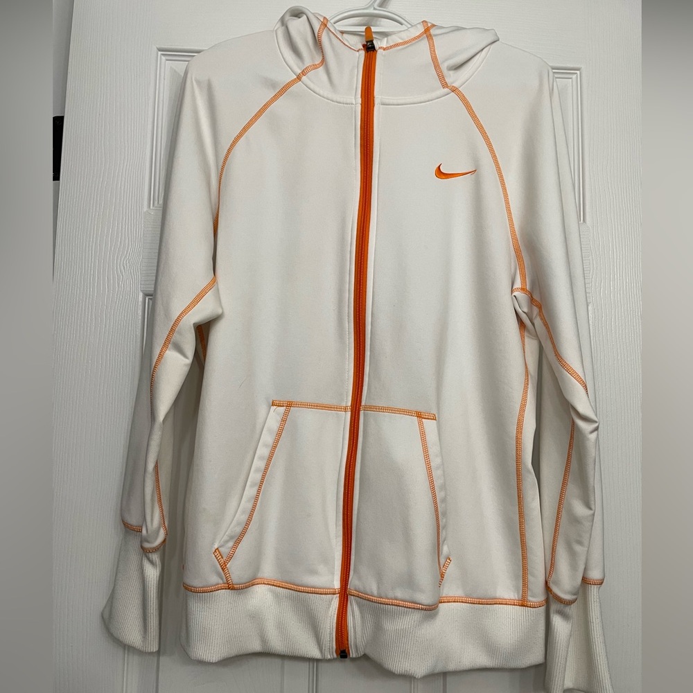 *LIKE NEW* Nike Therma-fit zip up hooded jacket